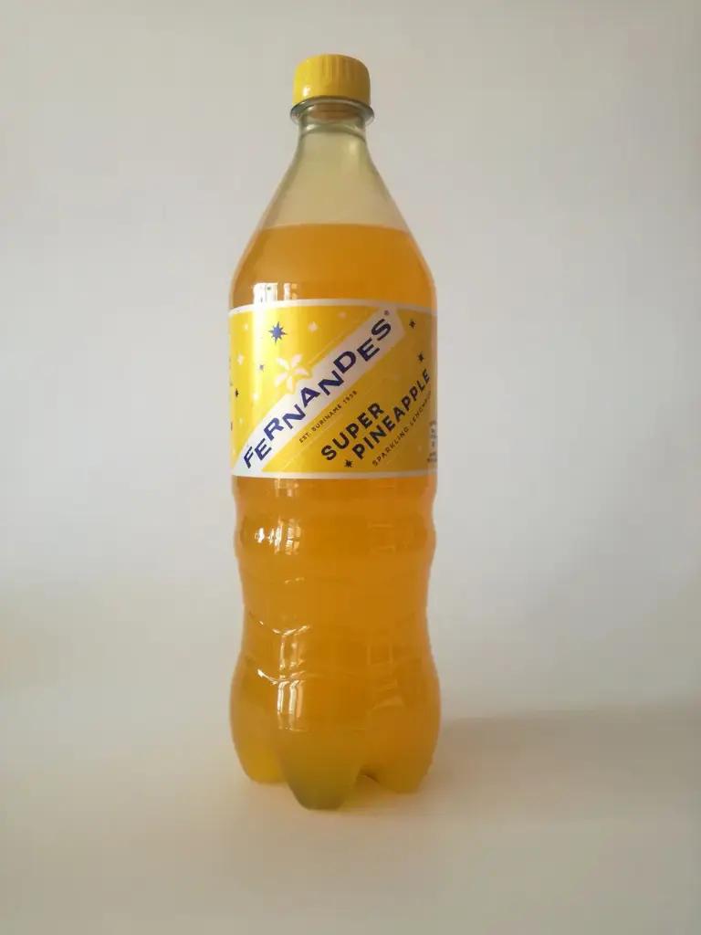 Fernandes Pineapple 2L (per stuk)
